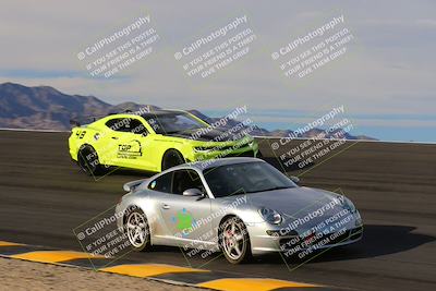 media/Jan-08-2023-SCCA SD (Sun) [[8f6a5b9391]]/Advanced Group/Session 1 (Bowl)/